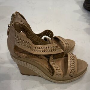 ANTONIO MELANI Beige Woven Wedges